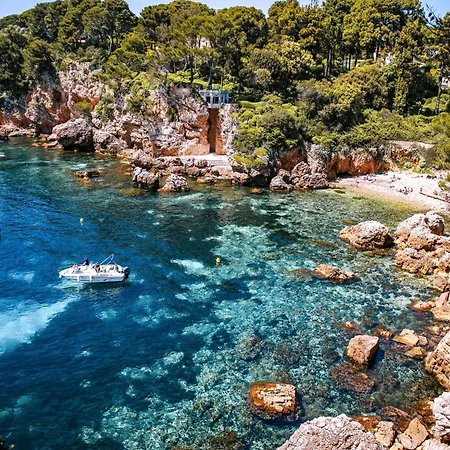 Magnifique Cosy, A Juan Les Pins Avec Parking Антиб