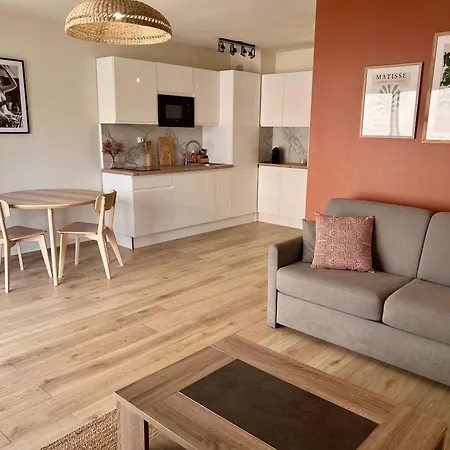 Apartment Magnifique Cosy, A Juan Les Pins Avec Parking Antibes