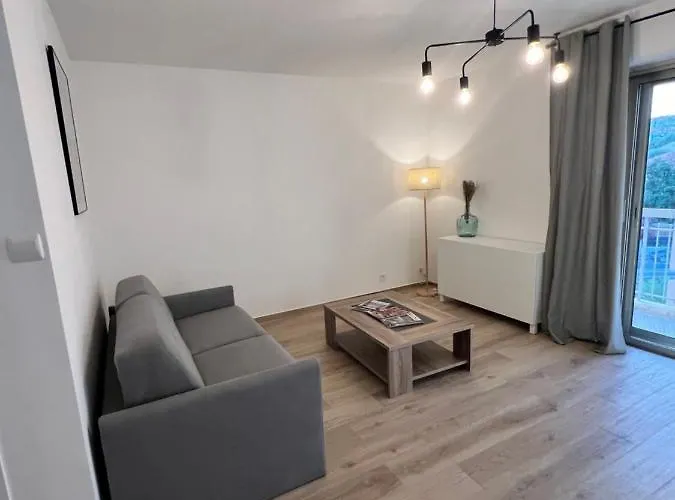 Magnifique Cosy, A Juan Les Pins Avec Parking Апартаменты Антиб