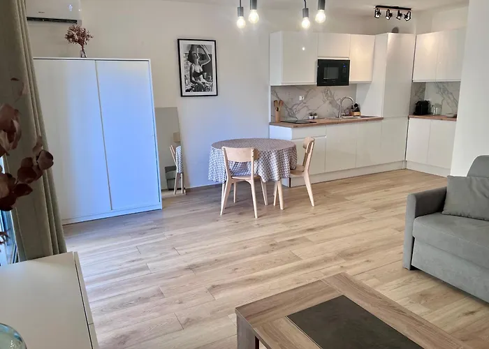 Magnifique Cosy, A Juan Les Pins Avec Parking * Antibes