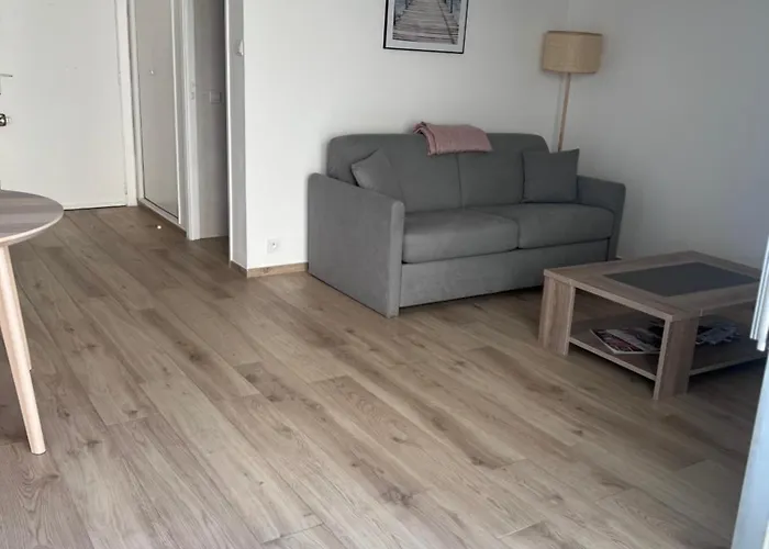 Magnifique Cosy, A Juan Les Pins Avec Parking Апартаменты Антиб