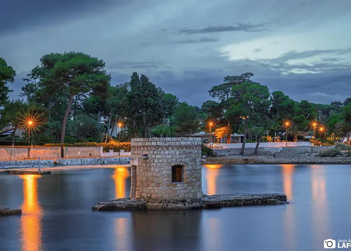 Апартаменты Magnifique Cosy, A Juan Les Pins Avec Parking *